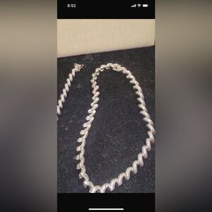 .925 silver necklace and bracelet